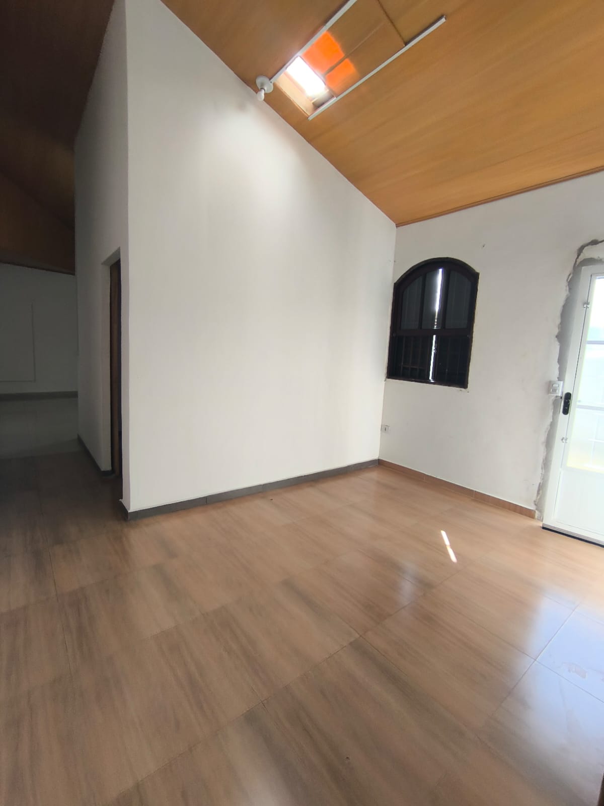 Imagem 12 - Edicula Barra Velha