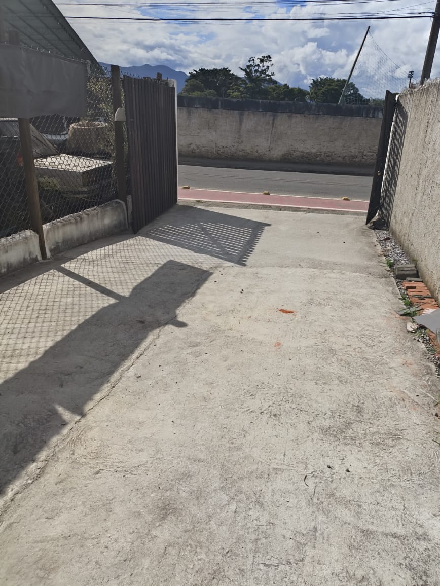 Imagem 3 - Edicula Barra Velha