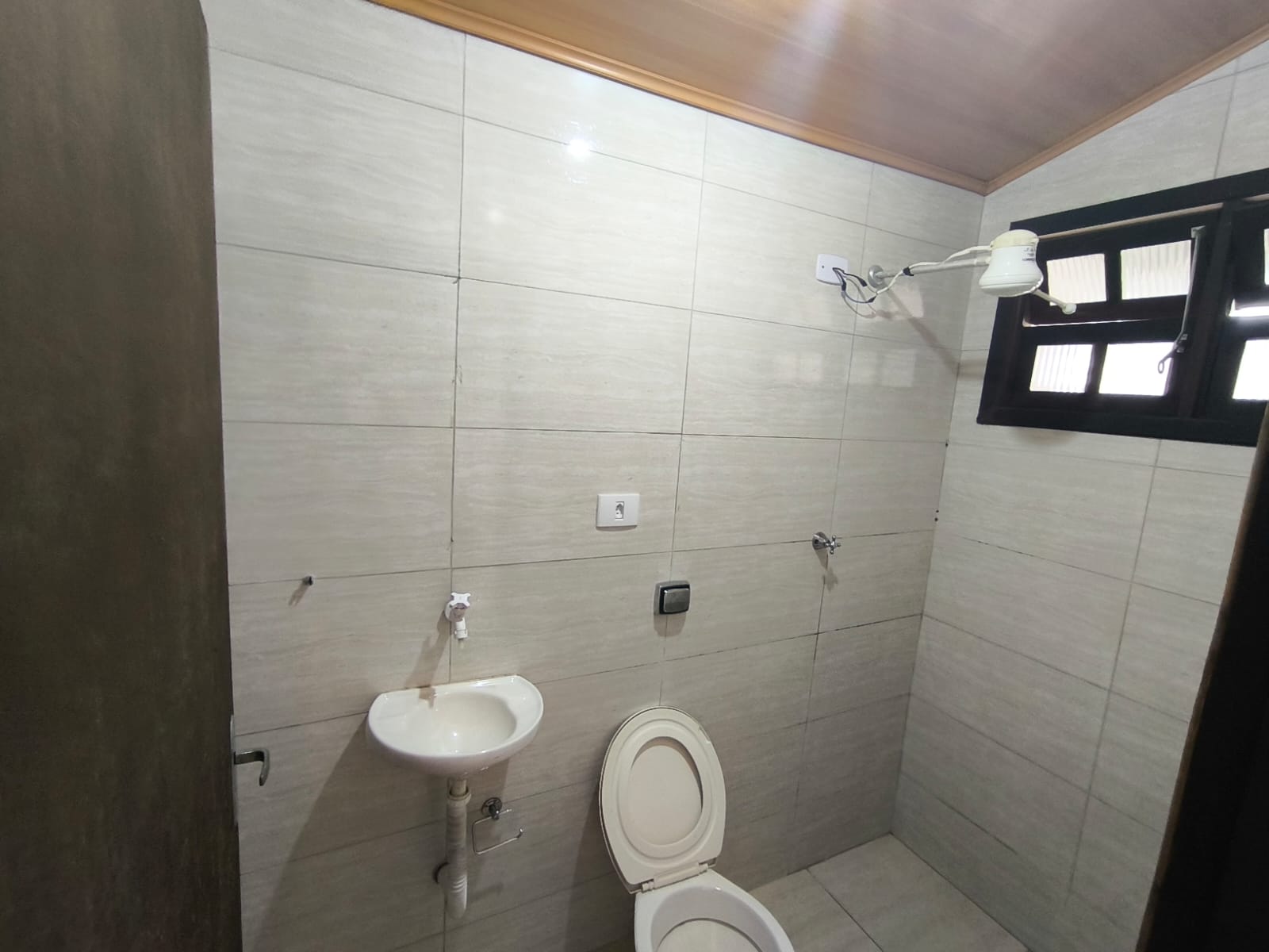 Imagem 7 - Edicula Barra Velha