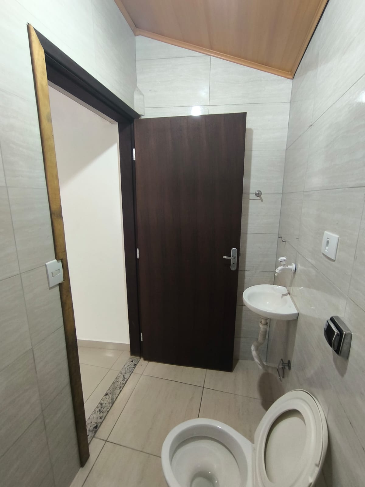 Imagem 8 - Edicula Barra Velha